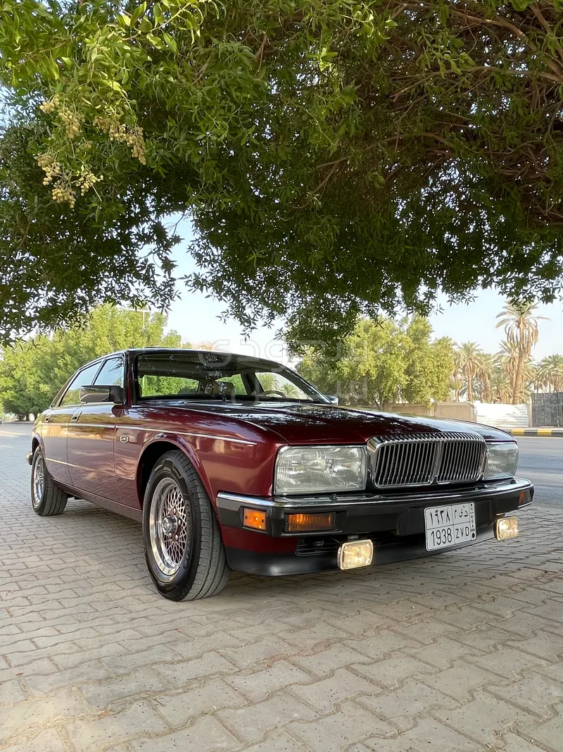 1990 جاكوار كلاسيك