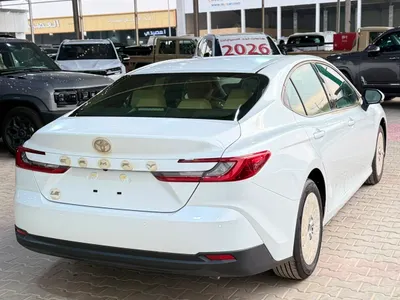 2026 تويوتا كامري ال اي