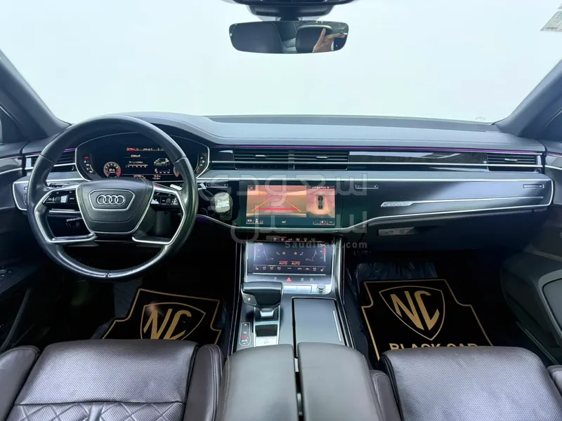 2018 اودي اي 8 ال