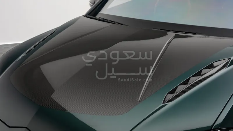 2024 لمبرجيني اوروس بيرفورمانتي
