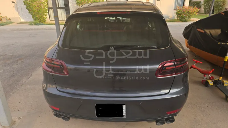2018 بورش ماكان جي تي اس