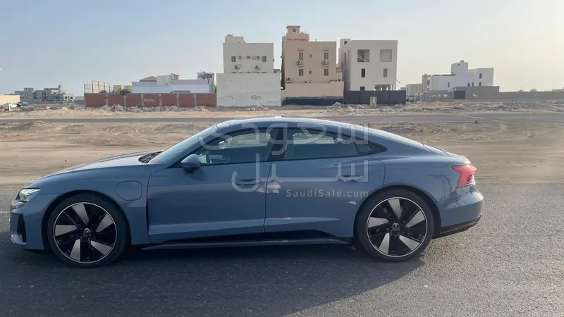 2024 اودي إي ترون جي تي كواترو