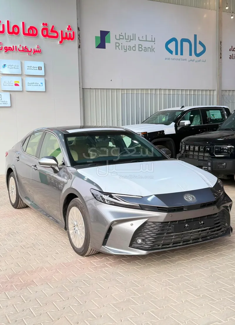 2026 تويوتا كامري ال اي
