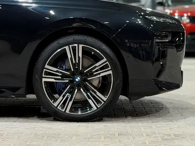 2026 بي ام دبليو الفئة السابعة 735أي