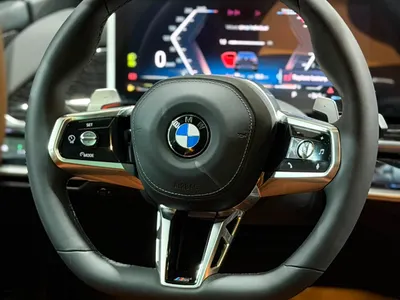 2026 بي ام دبليو الفئة السابعة 735أي