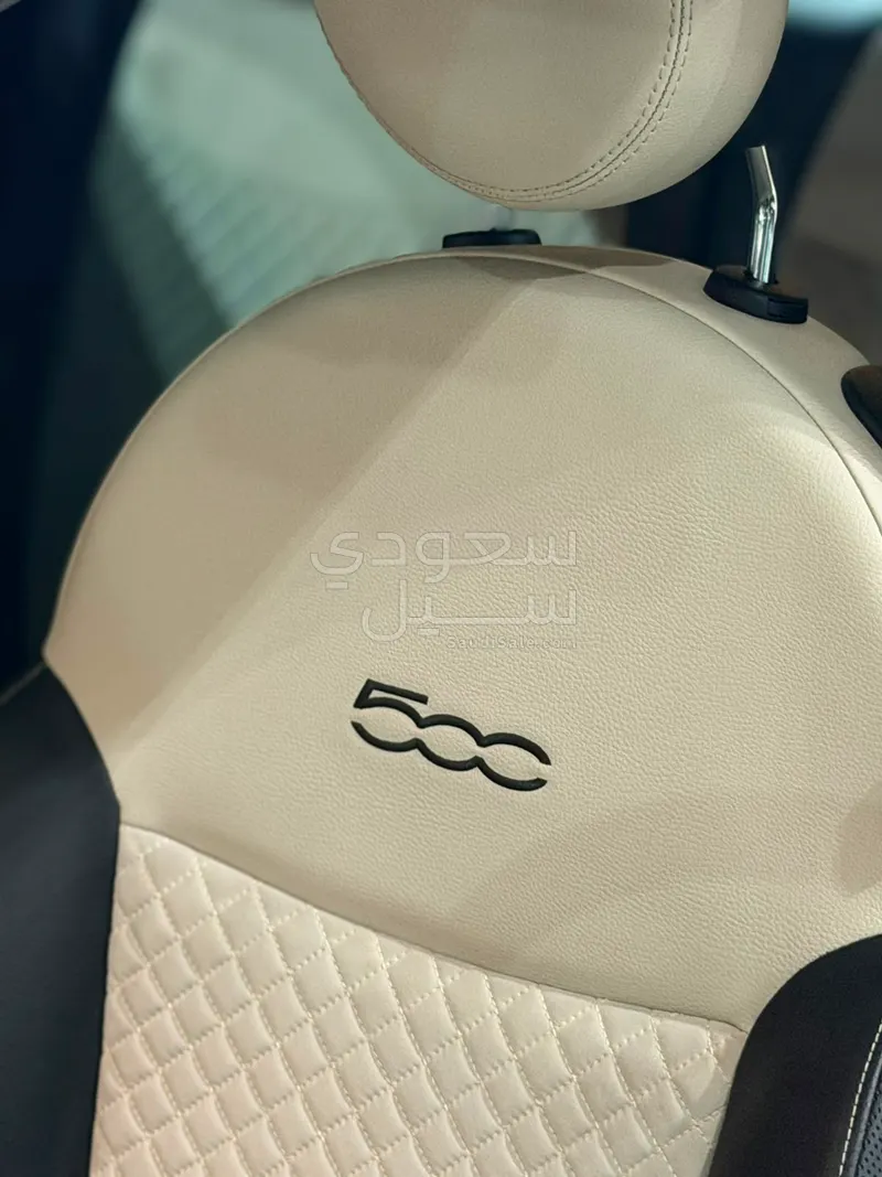 2022 فيات 500 دولتشي فيتا