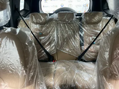 2027 جيتور تي 2 لاكجري