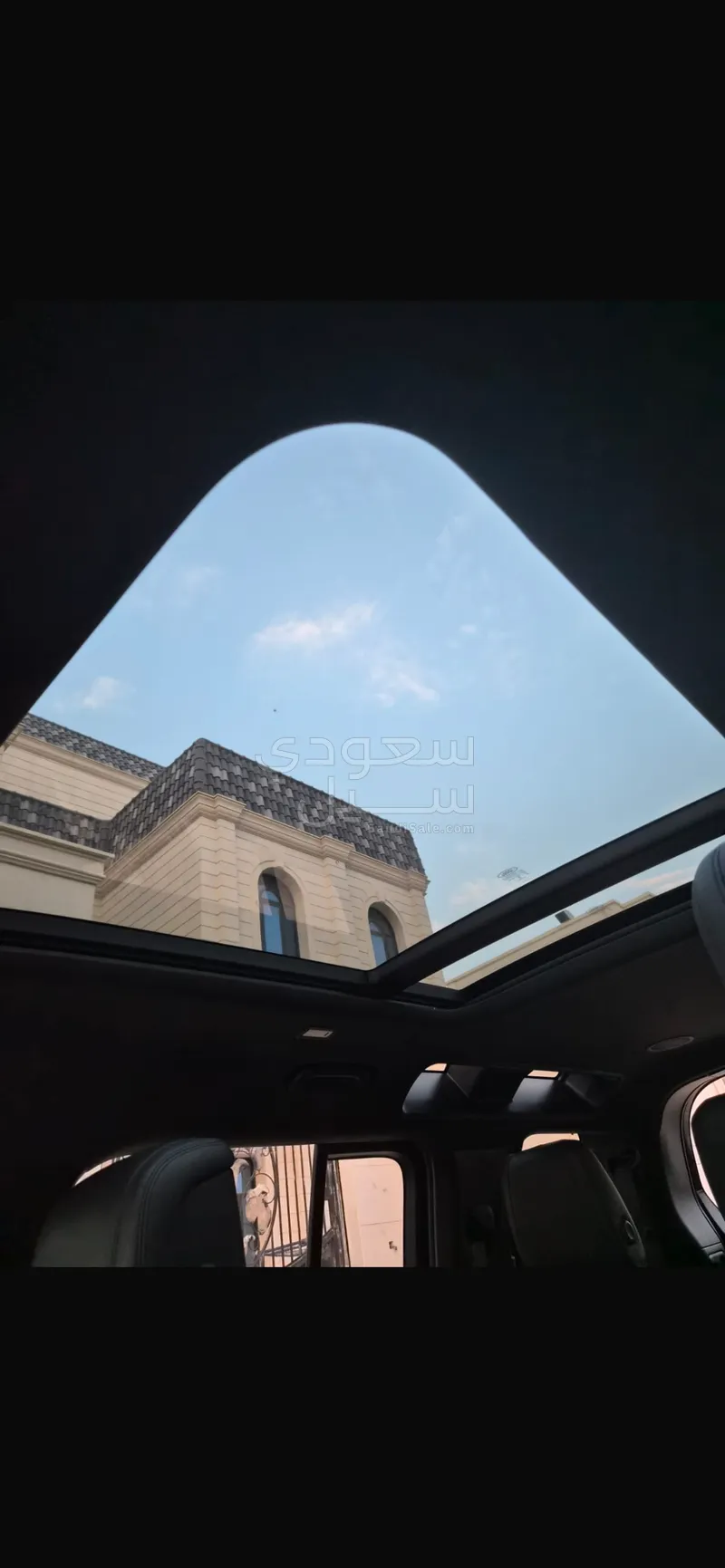 2022 لاند روفر ديفيندر 110