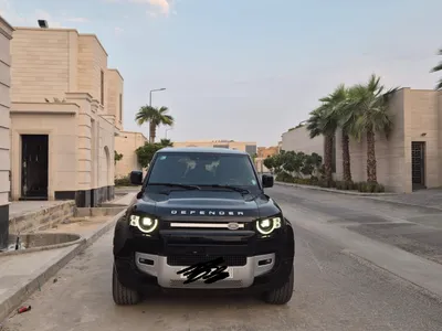 2022 لاند روفر ديفيندر 110