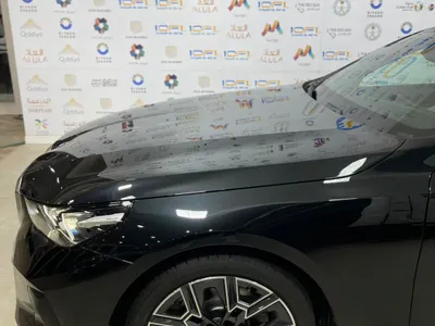 2027 بي ام دبليو الفئة الخامسة 520 أي إم كت