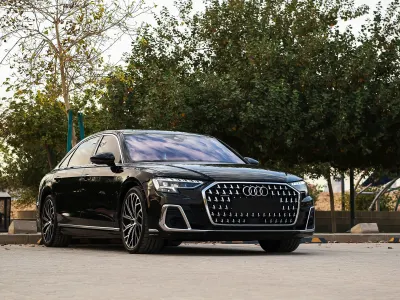 2023 اودي اي 8 ال اس لاين