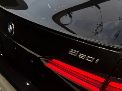2026 بي ام دبليو الفئة الخامسة 520 أي إم كت