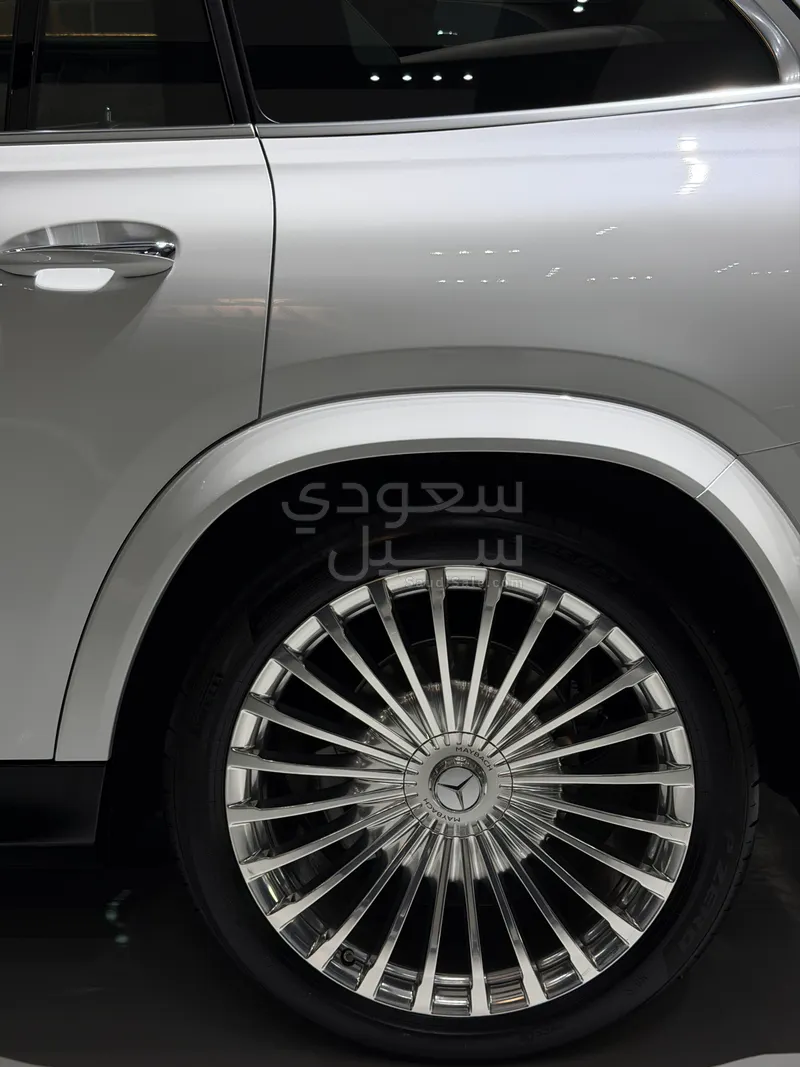 2026 مرسيدس - بنز جي إل إس 600 مايباخ