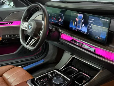 2025 بي ام دبليو الفئة السابعة 735أي