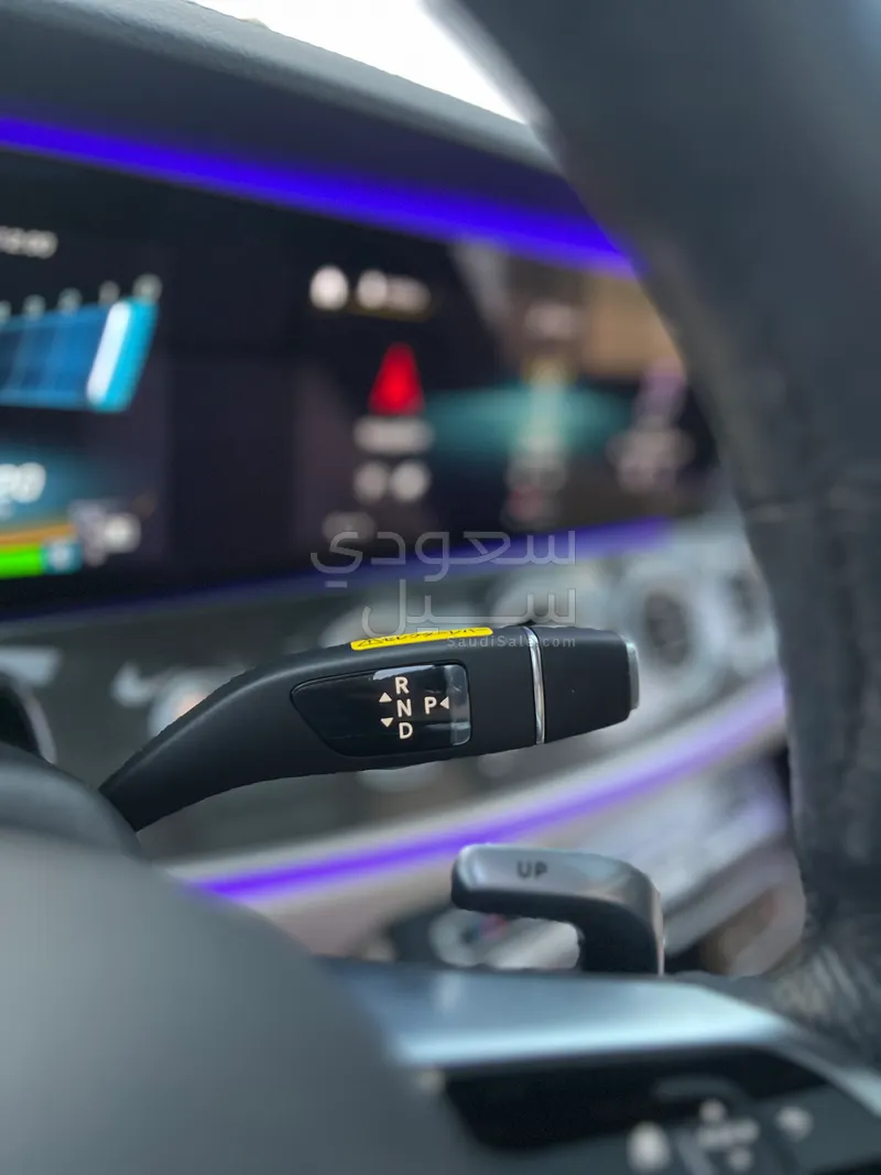 2021 مرسيدس - بنز إي 53 أي إم جي