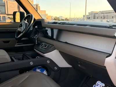 2022 لاند روفر ديفيندر 90 اس اي