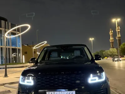 2018 لاند روفر رينج روفر فوج سوبر تشارج