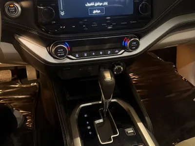 2025 نيسان اكستيرا تايتينيوم