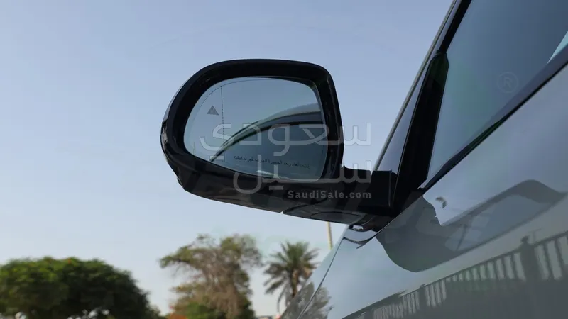 2025 بي ام دبليو الفئة اكس 4 ام كت