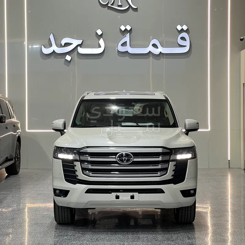 2026 تويوتا لاند كروزر جي اكس ار4
