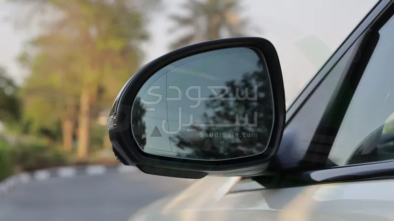2026 مرسيدس - بنز سي 200 أي إم جي