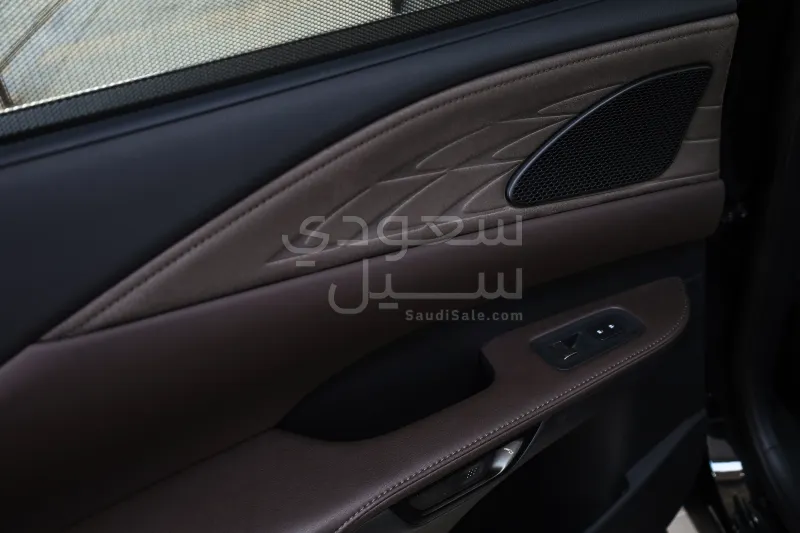 2026 لكزس أر إكس 350