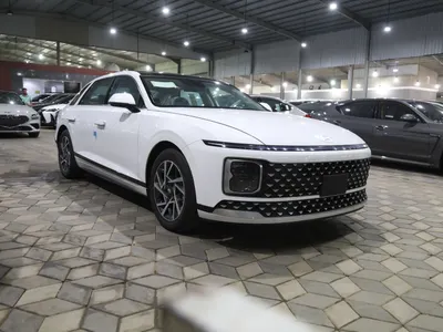 2024 هيونداي ازيرا