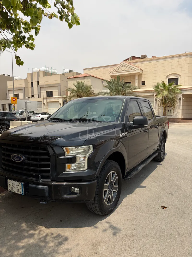 2015 فورد اف اف اكس 4