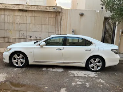 2007 لكزس إل إس 460 إل