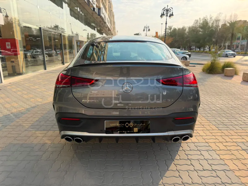 2022 مرسيدس - بنز جي إل إي 53 أي إم جي