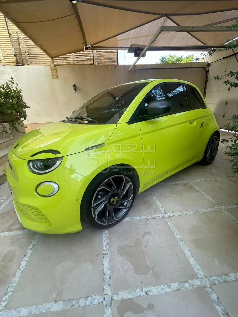 2025 فيات ابارث