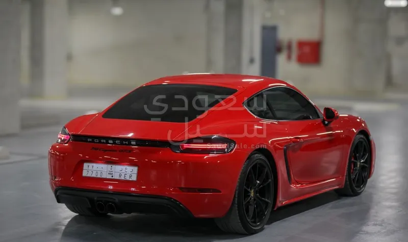 2020 بورش كايمان جي تي اس
