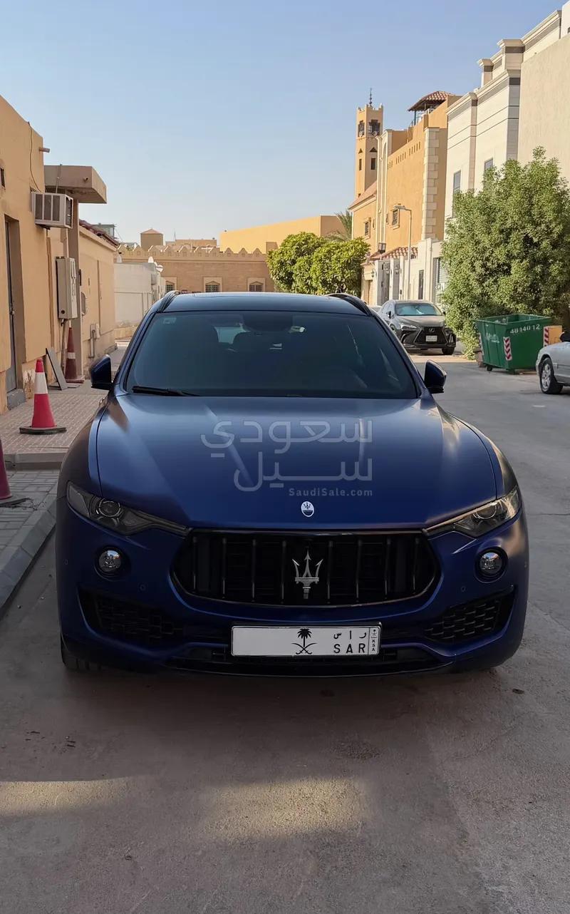 2022 مازيراتي ليفانتي جي تي