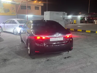 2015 تويوتا كورولا