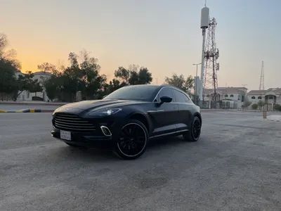 2022 استون مارتن دي بي اكس 550