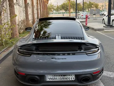 2024 بورش 911 كاريرا