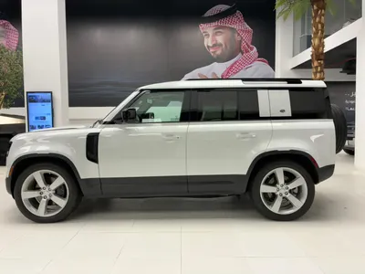 2020 لاند روفر ديفيندر 110 اس اي
