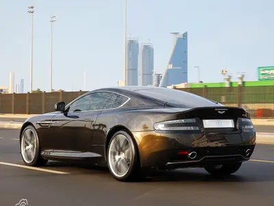 2014 استون مارتن دي بي 9