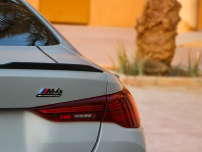 2025 بي ام دبليو الفئة ام إم 4 كومبيتيشن