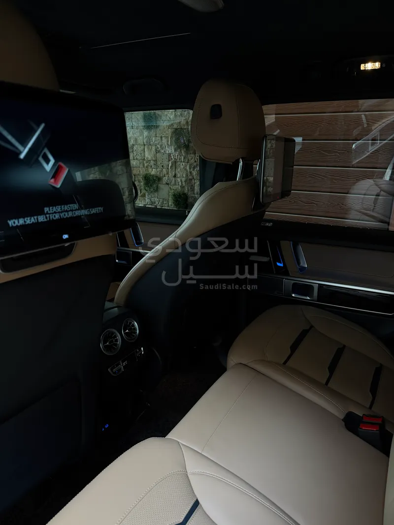 2025 مرسيدس - بنز جي 63 أي إم جي