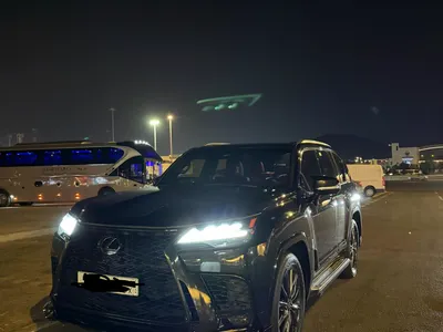 2025 لكزس إل إكس 600 إف