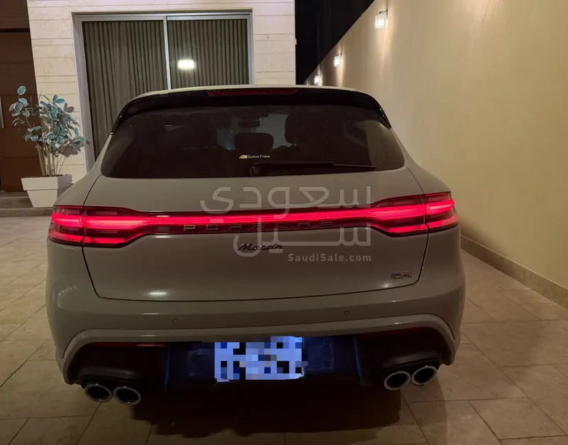 2022 بورش ماكان