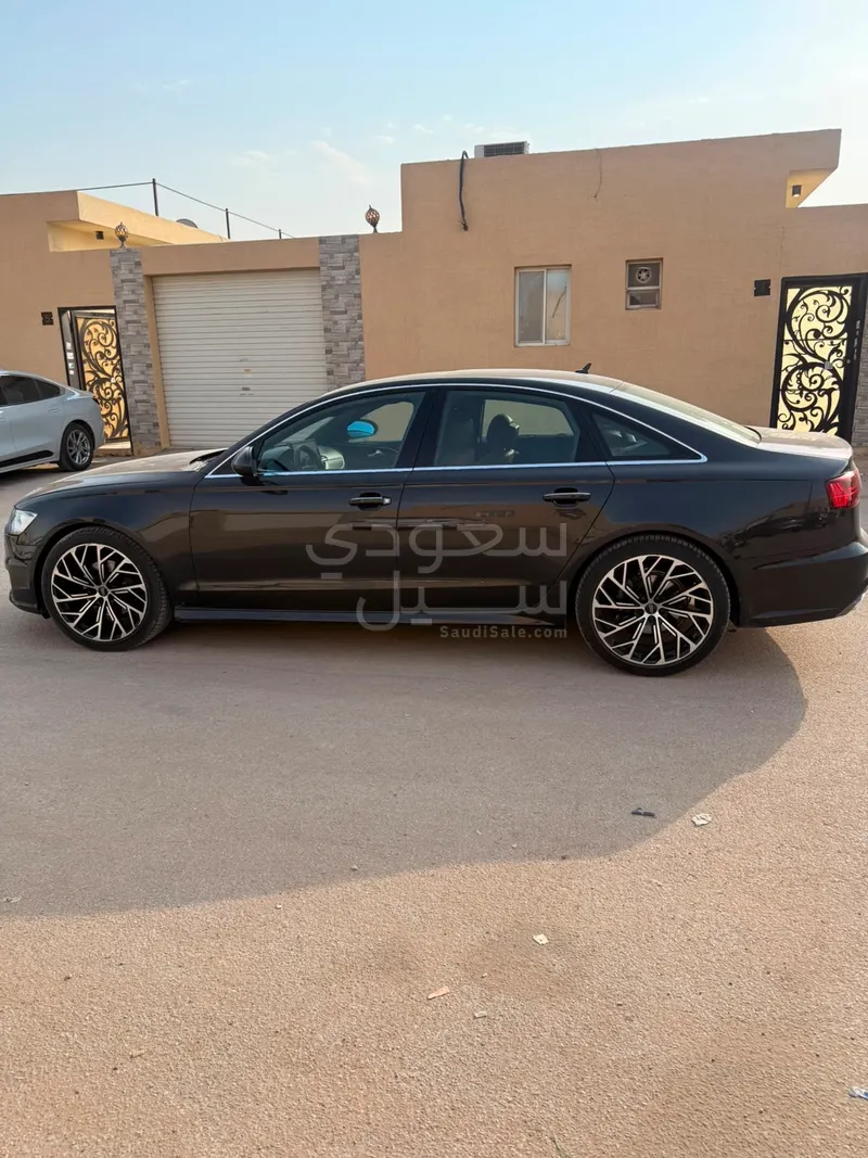 2017 اودي اي 6 اس لاين