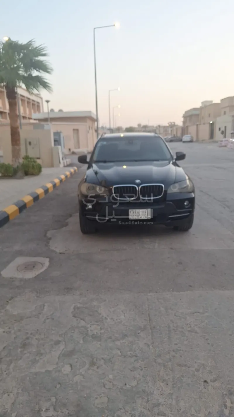 2008 بي ام دبليو الفئة اكس 5