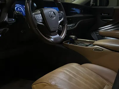 2018 لكزس إل إس 500