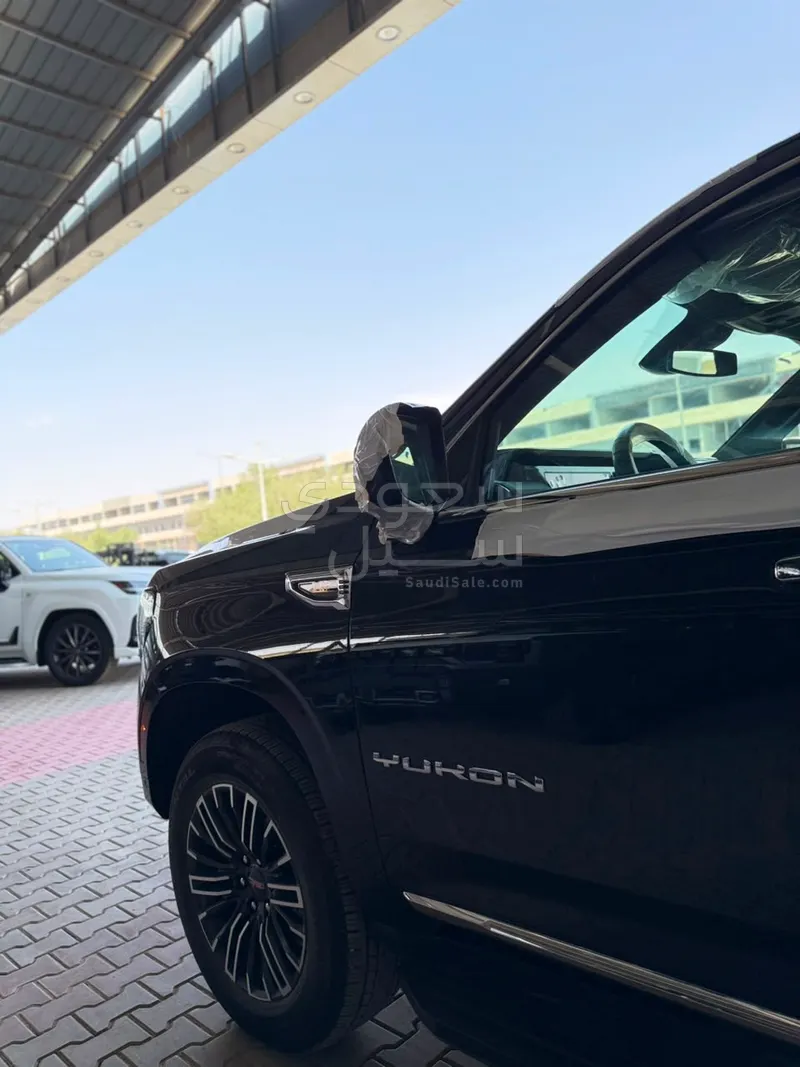 2026 جي ام سي يوكون اليفيشن