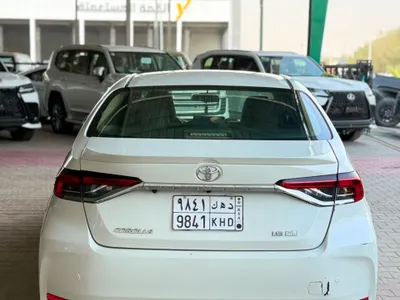 2021 تويوتا كورولا