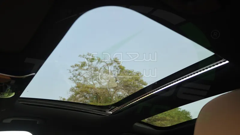 2026 مرسيدس - بنز إي 300