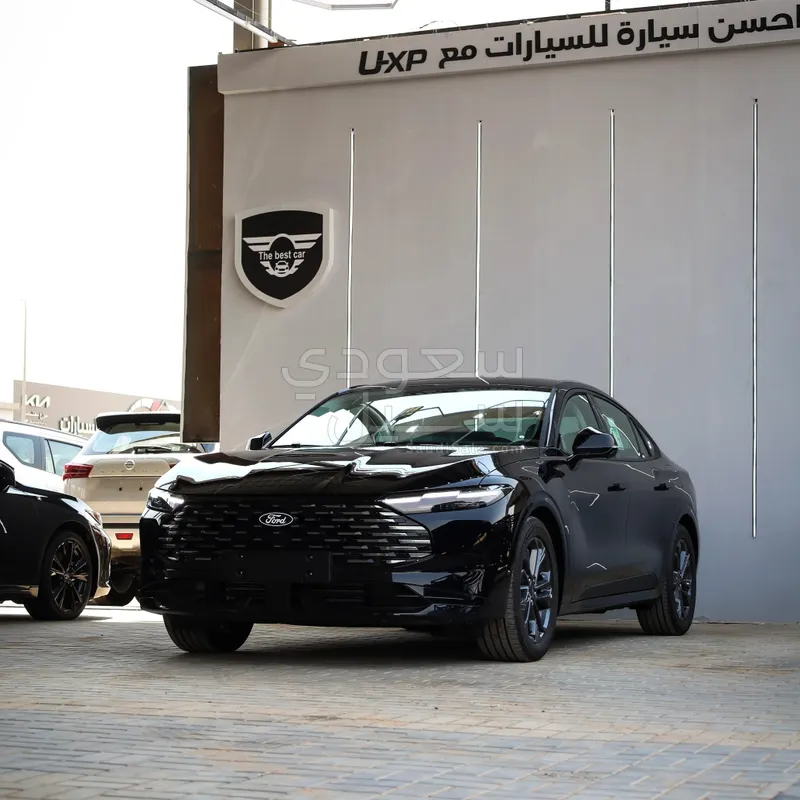 2026 فورد توروس ترند