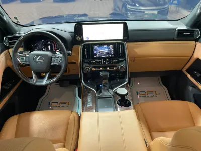 2025 لكزس إل إكس 600 BB
